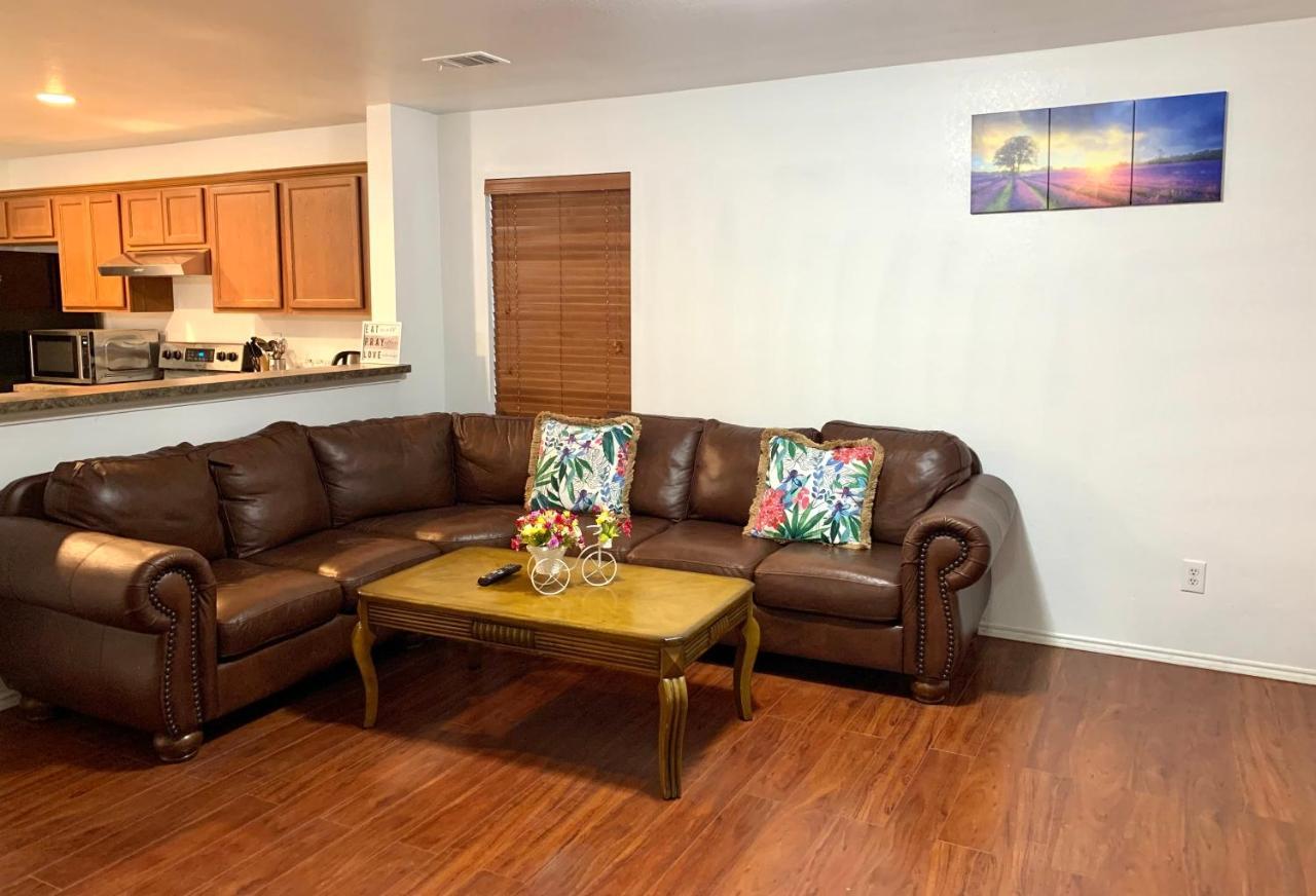 Room Downtown Dallas Exterior foto